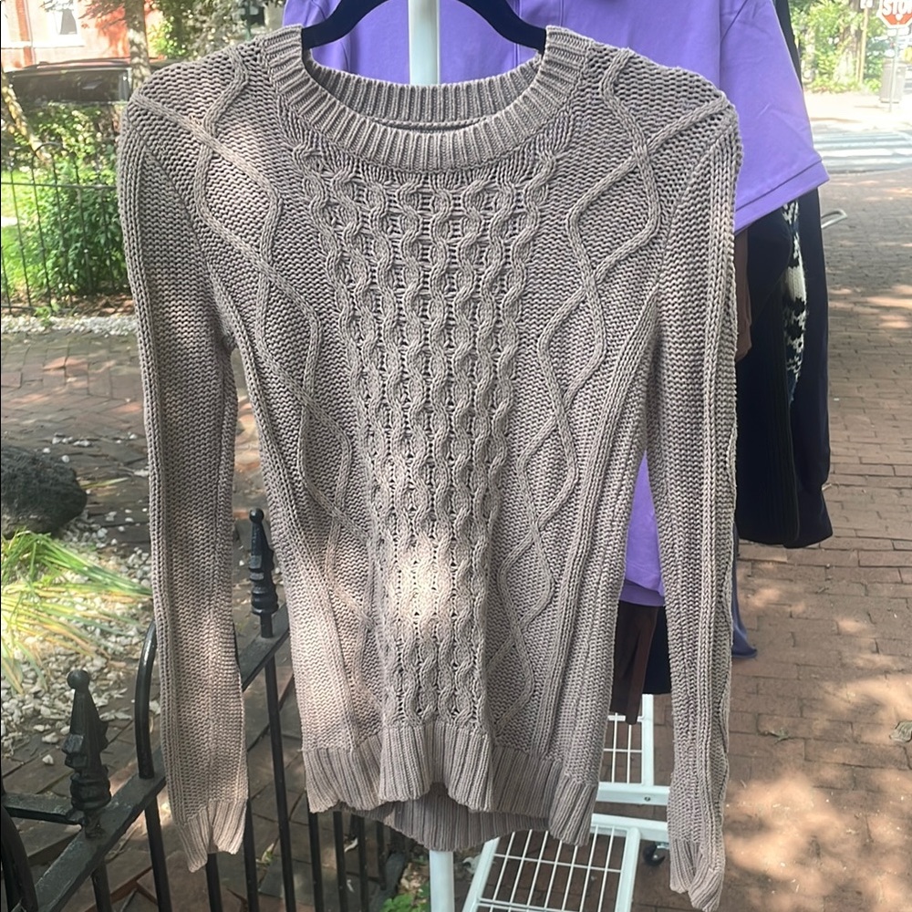 GAP Gray Crew Neck Cable Knit Sweater
